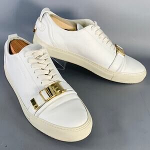BUSCEMI Size 13 White Pebble Grain Leather Buckle Cap Toe Low Top Sneakers
